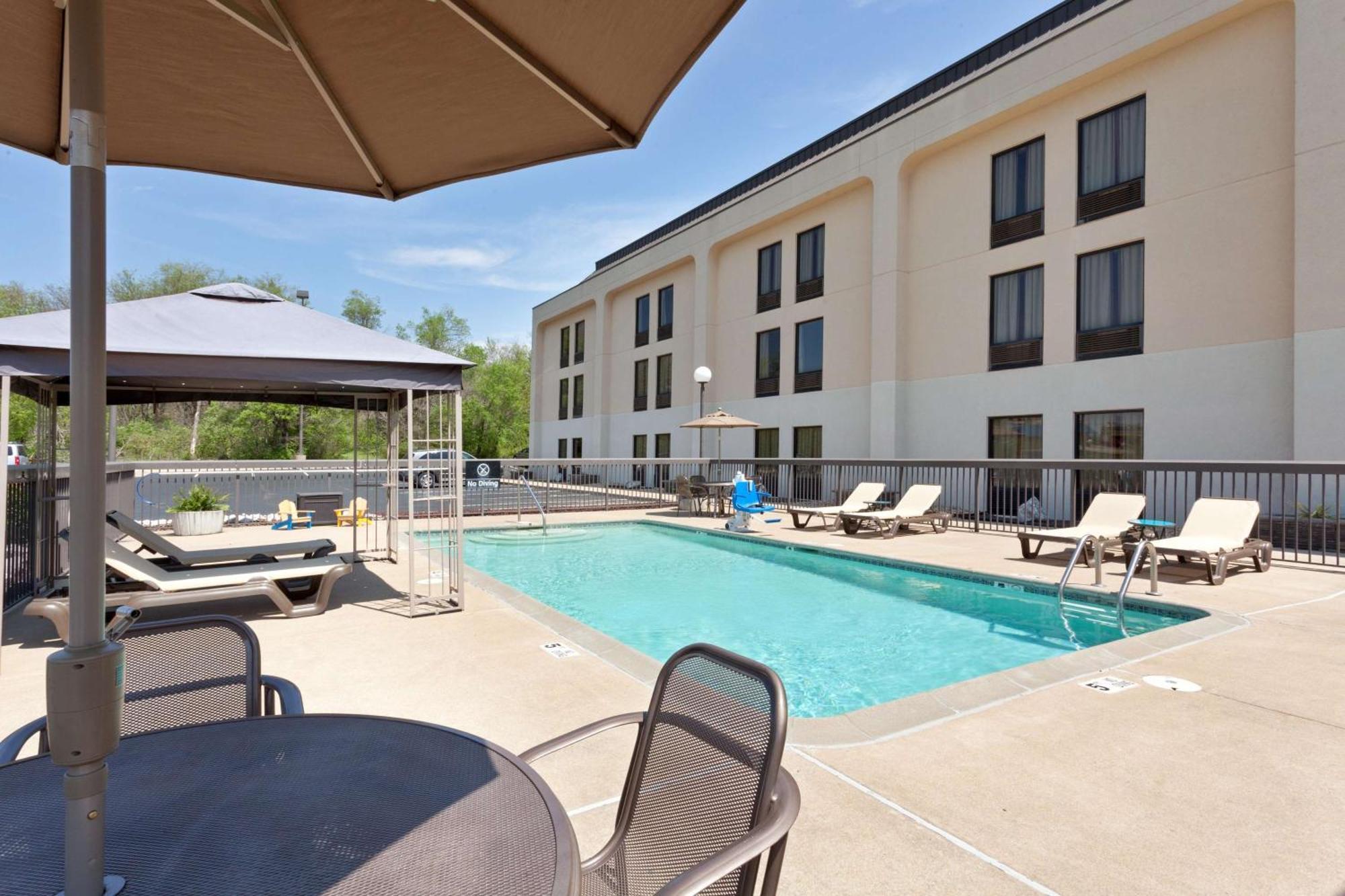 Hampton Inn Joplin Luaran gambar